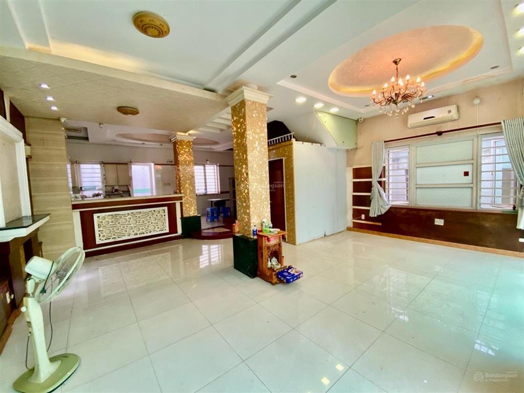 Bán nhà 3 tầng, ngang khủng 8m. đường 10m thông, khu vip gò vấp, phan văn trị. chỉ 19,5 tỷ.