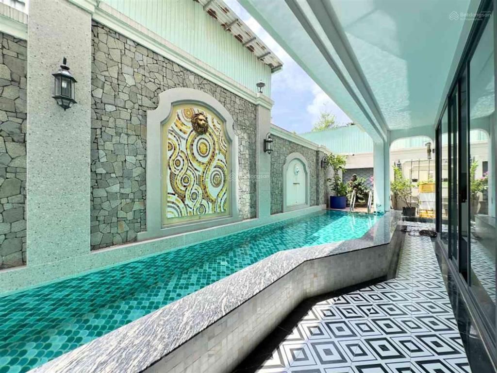 Siêu biệt phủ khu vip bình lợi  4 tầng, hầm  185m2 ngang khủng 10m bán chỉ 37 tỷ