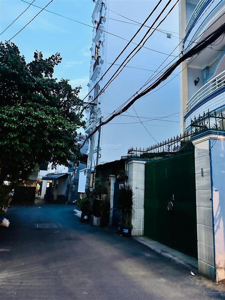 Bán đất 5*23 nở hậu 6m  sát mt nguyễn văn nghi  tt gò vấp 120m2 gấp bán chỉ 12,5tỷ