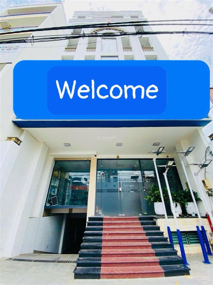 Bán tòa nhà mặt tiền  dt gần 300m2  7 tầng hầm  giá 85 tỷ  vị trí phạm văn bạch, tân bình.