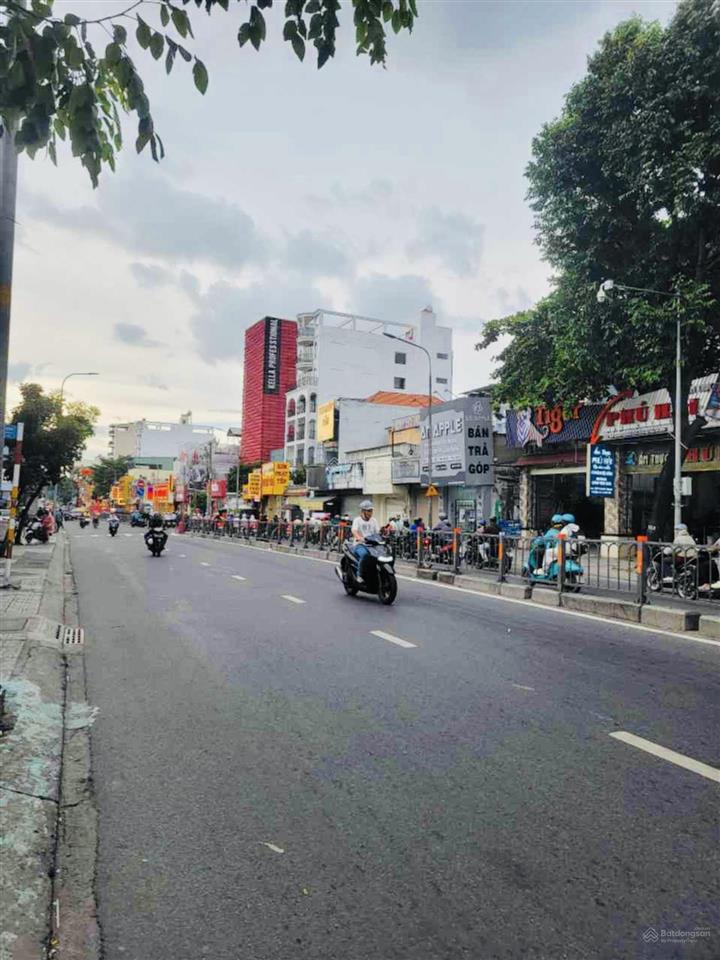 Bán nhà 4 tầng, mặt tiền quang trung, tt gò vấp. 136m2 chỉ 19,9 tỷ.