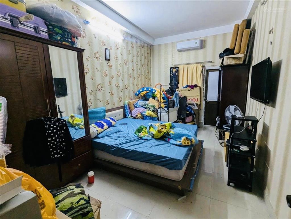Trung tâm quận 1, nhà đẹp 4 tầng, gần mt đinh tiên hoàng 60m2 bán chỉ 12 tỷ.