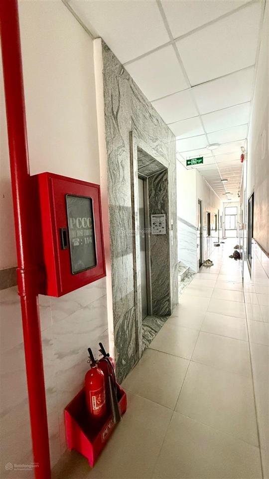 Tòa nhà mặt tiền, siêu diện tích 280m2, 7 tầng có hầm, 61 phòng dòng tiền 210tr/tháng. giá bán 58tỷ