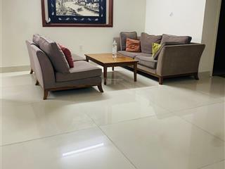 Tòa nhà mặt tiền, diện tích lớn 220m2. 5 tầng có hầm, thang máy. ngay gần tân sơn nhất. bán 45 tỷ