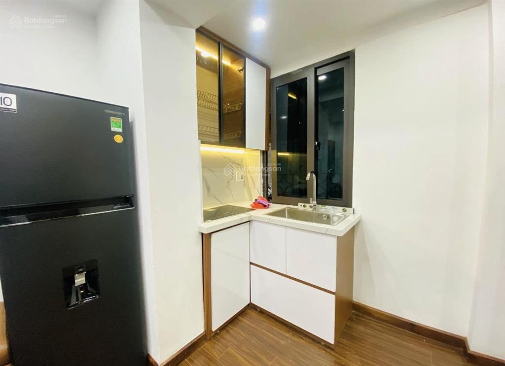 Nhà hiếm,quận hai bà trưng plò
đúc
giá nhỉnh 9 tỷ.ô tô vf3 đỗ cửa,nhà đẹp,ở ngay