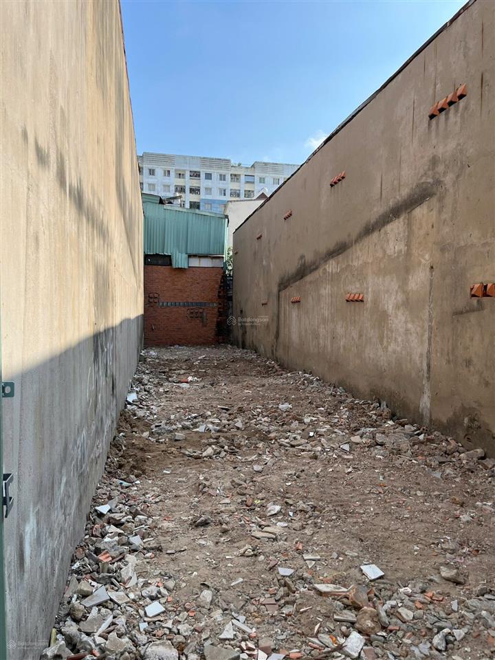 Em chủ bán lô đất phạm đăng giảng  dt 4.5x16m  hẻm 8m thông thoáng  giá 6ty thương lượng