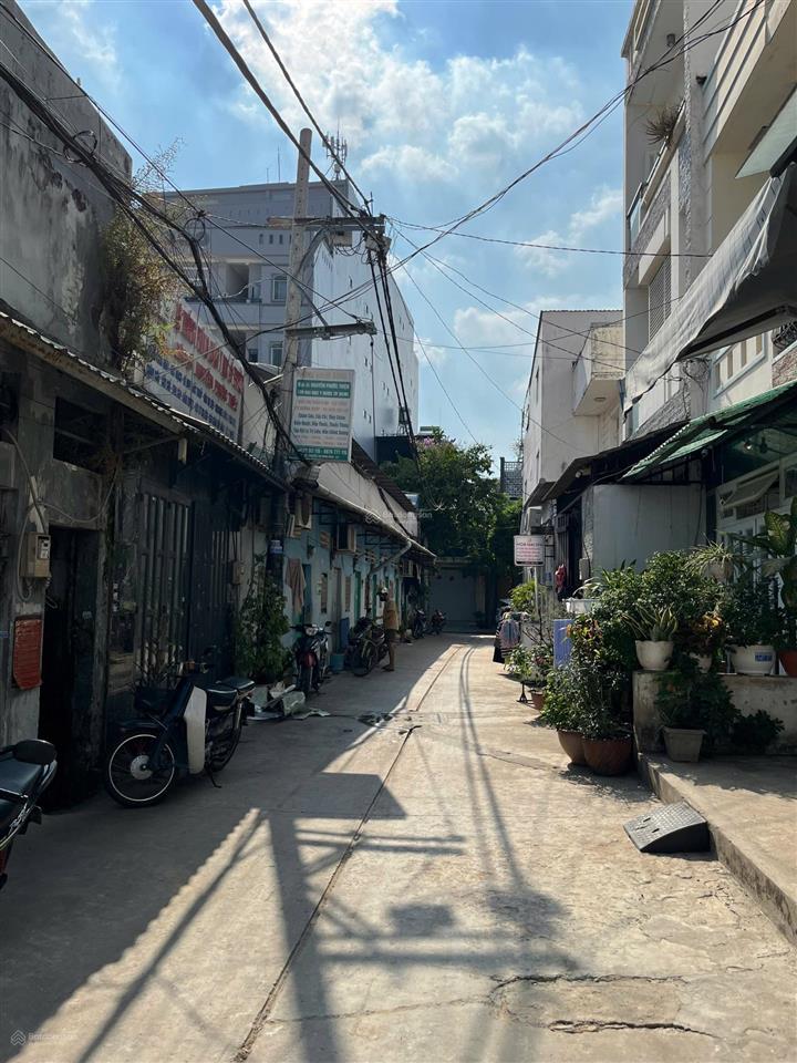Em chủ bán lô đất phạm đăng giảng  dt 4.5x16m  hẻm 8m thông thoáng  giá 6ty thương lượng