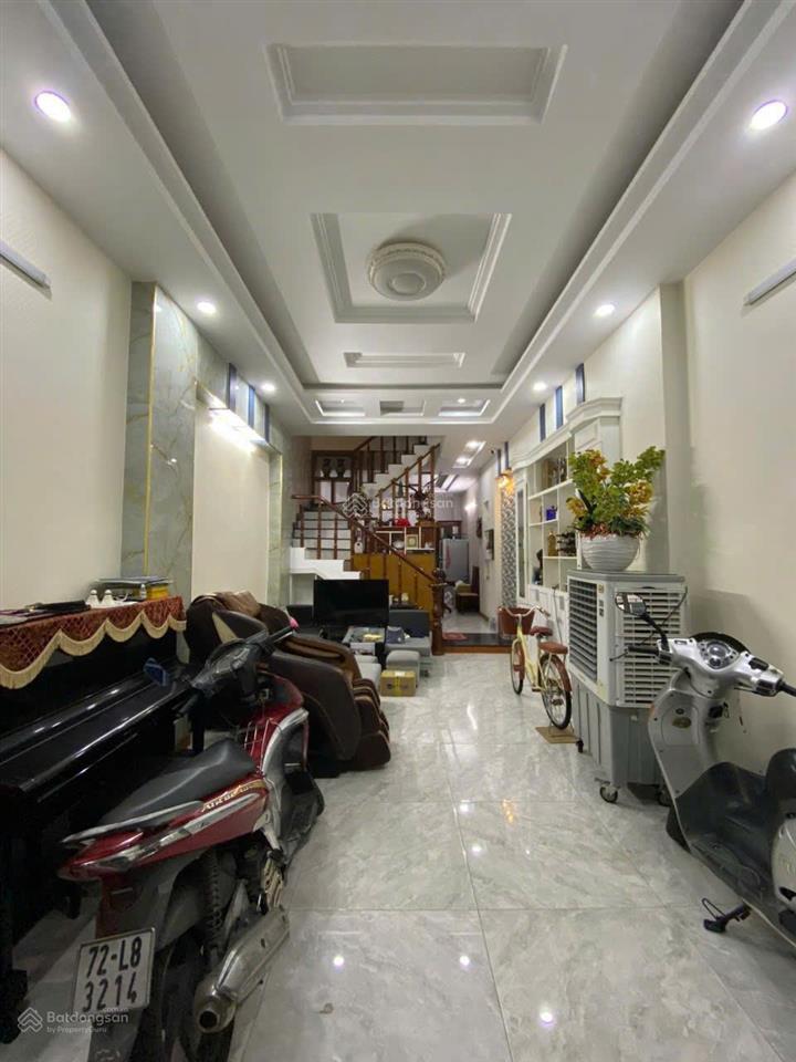 Nhà đẹp hương lộ 3 ngay aeon tân phú  dt 5x19m đúc 1 trệt 3 lầu  giá bán 8.6 tỷ thương lượng