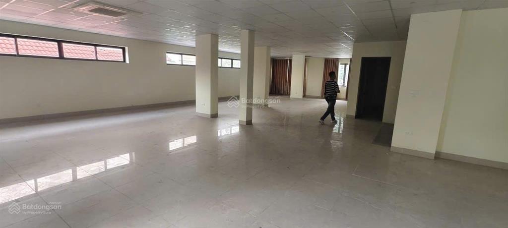 Cho thuê mbkd nguyên căn 240m2 3 tầng kđt văn phú  hà đông