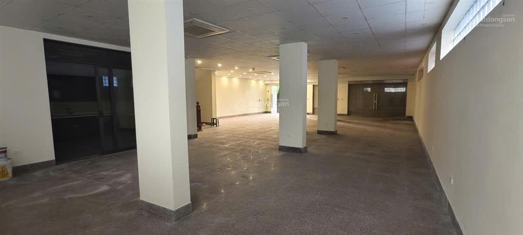 Cho thuê mbkd nguyên căn 240m2 3 tầng kđt văn phú  hà đông