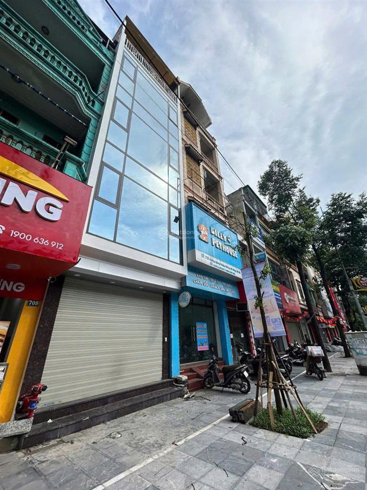 Cho thuê nhà nguyên căn mbkd mặt phố quang trung (gần ga metro hà đông) thang máy