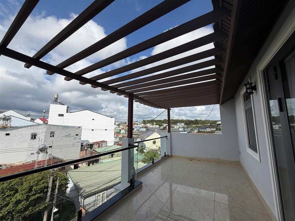 Cho thuê nhà đẹp view thoáng 5 phòng ngủ Mê Linh giá 40 triệu tại Đà Lạt Lâm Đồng