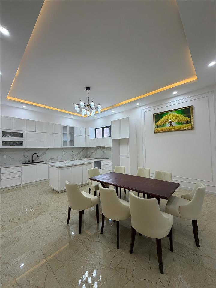 Cho thuê nhà đẹp view thoáng 5 phòng ngủ Mê Linh giá 40 triệu tại Đà Lạt Lâm Đồng