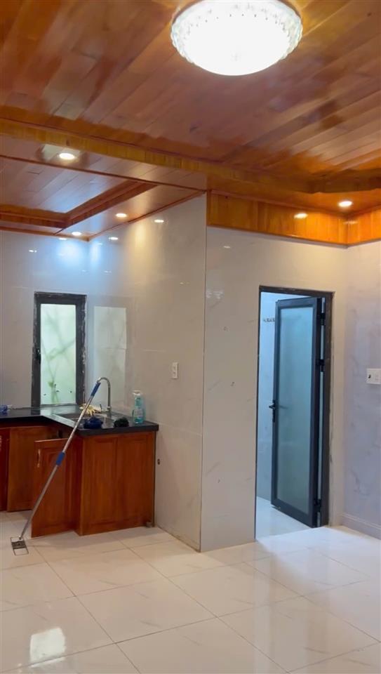 Cho thuê nhà nguyên căn mới xinh giá 10 triệu tại đường Nguyên Tử Lực Đà Lạt Lâm Đồng