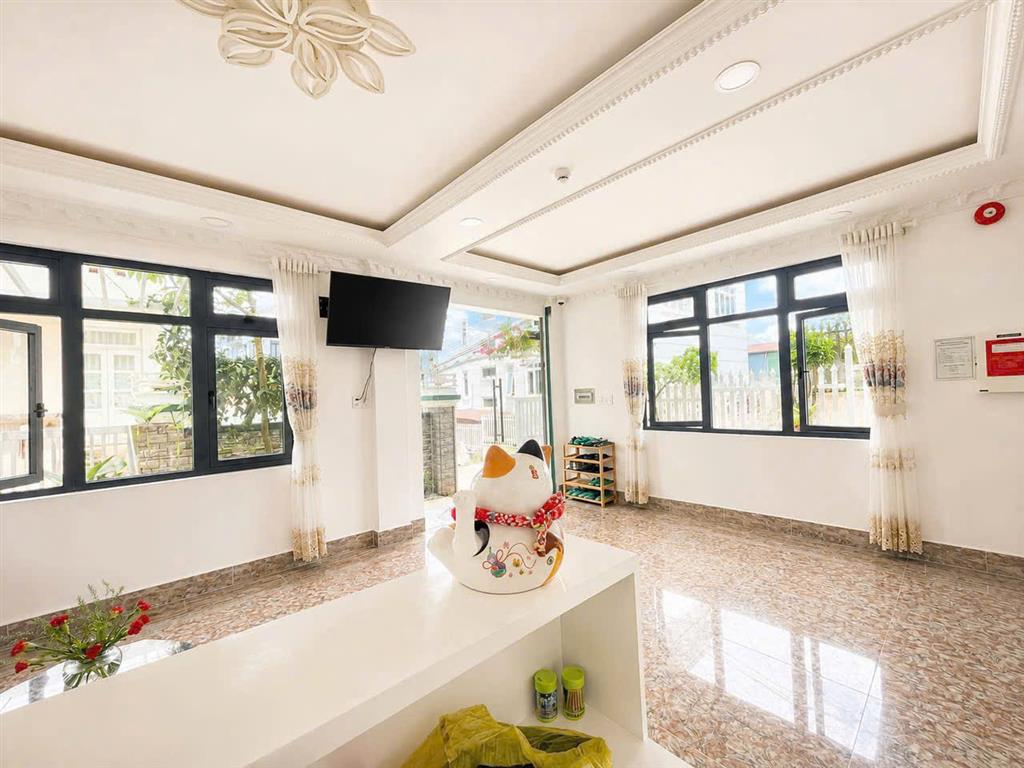 Cho thuê 1 tầng villa 3 phòng ngủ giá 15 triệu tại đường Ngô Gia Tự Đà Lạt Lâm Đồng