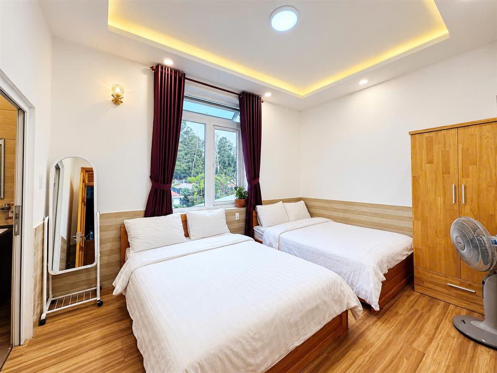 Cần sang nhượng khách sạn mặt tiền đường Hoàng Văn Thụ giá 35 triệu tại Đà Lạt Lâm Đồng