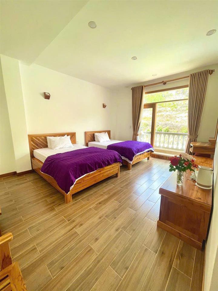 Cho thuê sảnh cà phê view đẹp gần nhiều điểm du lịch giá 15 triệu đường Hoàng Hoa Thám Đà