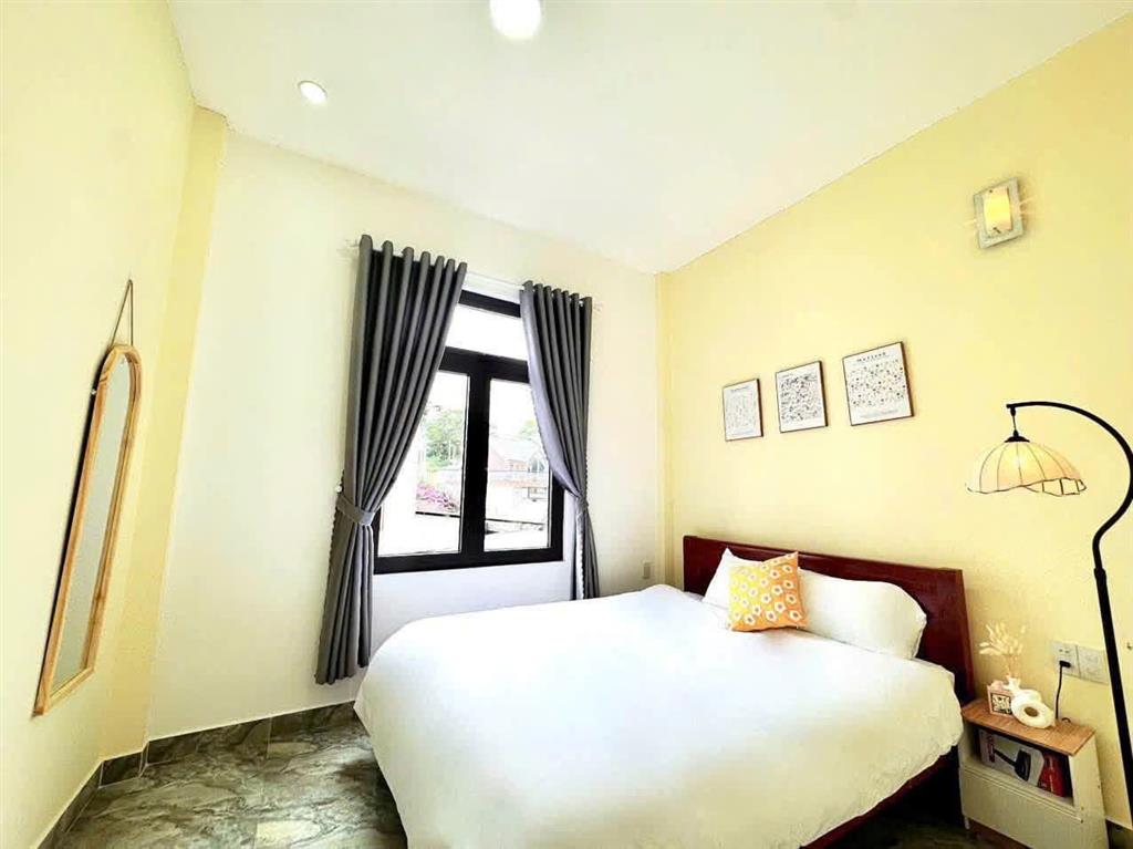 Sang nhượng homestay 8 phòng kinh doanh full nội thất giá thuê 20 triệu đường Hàn Thuyên