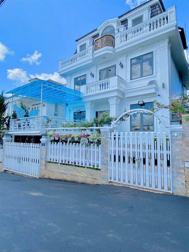Cho thuê villa 7 phòng ngủ, full nội thất có gara ô tô giá 28 triệu đường Ngô Tất Tố Đà