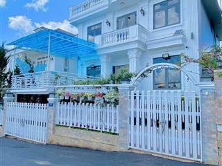 Cho thuê villa 7 phòng ngủ, full nội thất có gara ô tô giá 28 triệu đường Ngô Tất Tố Đà