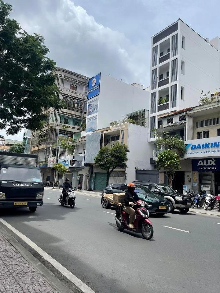 PHƯỜNG BÀN CỜ, MẶT TIỀN NGUYỄN THIỆN THUẬT, GẦN 100M², 2 MẶT THOÁNG, DÒNG TIỀN 30TR/TH