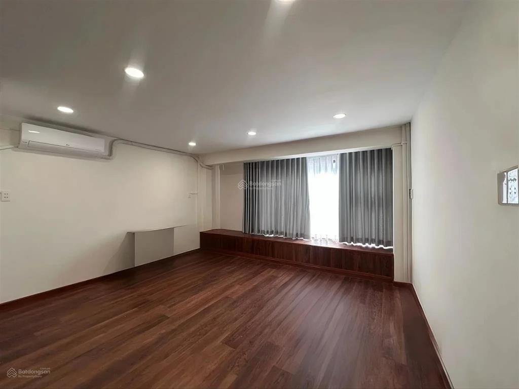[phường bàn cờ] bán căn góc 2 mặt tiền khu cx đô thành  3 tầng  dòng tiền 20tr/tháng  10.9 tỷ