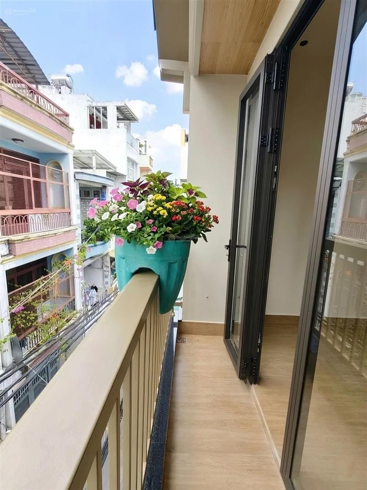 Bán nhà quận 3  đường nguyễn đình chiểu  phường bàn cờ  hẻm 5m