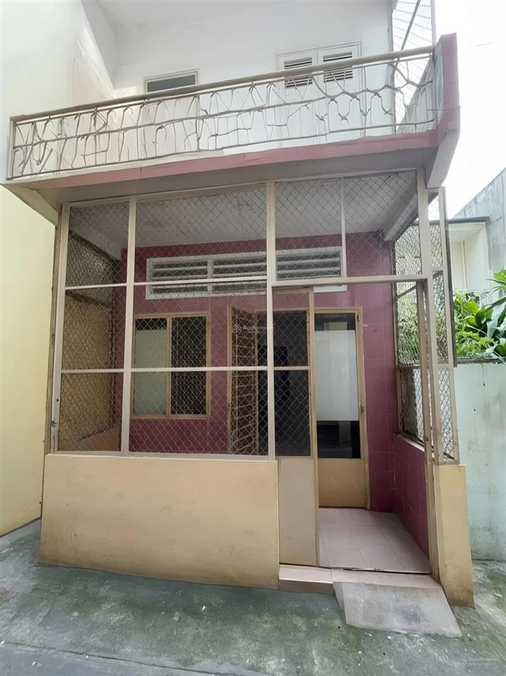 Bán căn nhà 2 tầng ô tô đỗ cửa khu cư xá đô thành bàn cờ giá 5.x tỷ