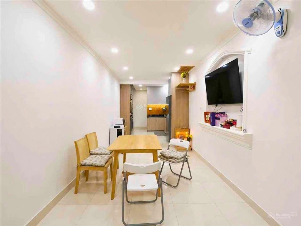 Bán nhà phố 2 tầng phường bàn cờ, sát hxh, đường điện biên phủ, 29m2, chỉ 6 tỷ