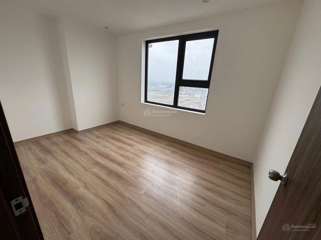 Cho thuê căn 70m2ko đồ chung cư 384 lê thánh tông ct35,5 triệu