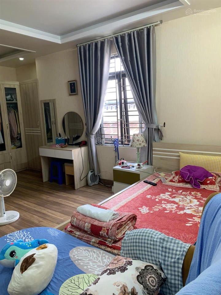 Cho thuê nhà riêng hai bà trưng  45m2  3 ngủ  3 wc  full đồ