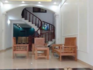Cho thuê nhà nguyên căn  90m2  5 ngủ  văn cao  full đồ