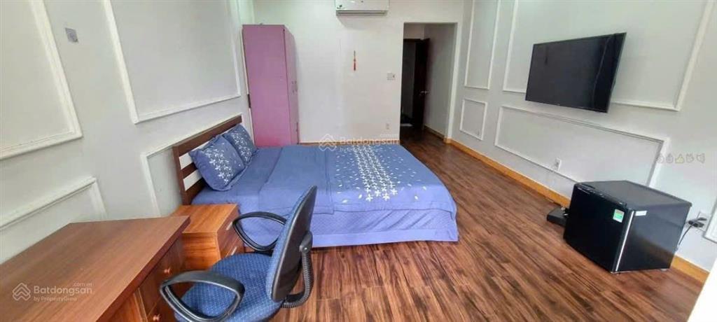 Cho thuê nhà nguyên căn  90m2  5 ngủ  văn cao  full đồ