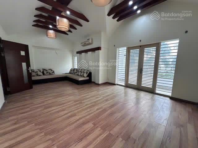 Cho thuê biệt thự sân vườn  4 ngủ  3 wc  mê linh  dương kinh  hải phòng  20 triệu