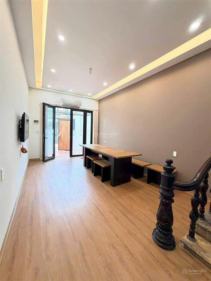Cho thuê nhà riêng 4 ngủ3 wcvăn caofull đồ16 triệu