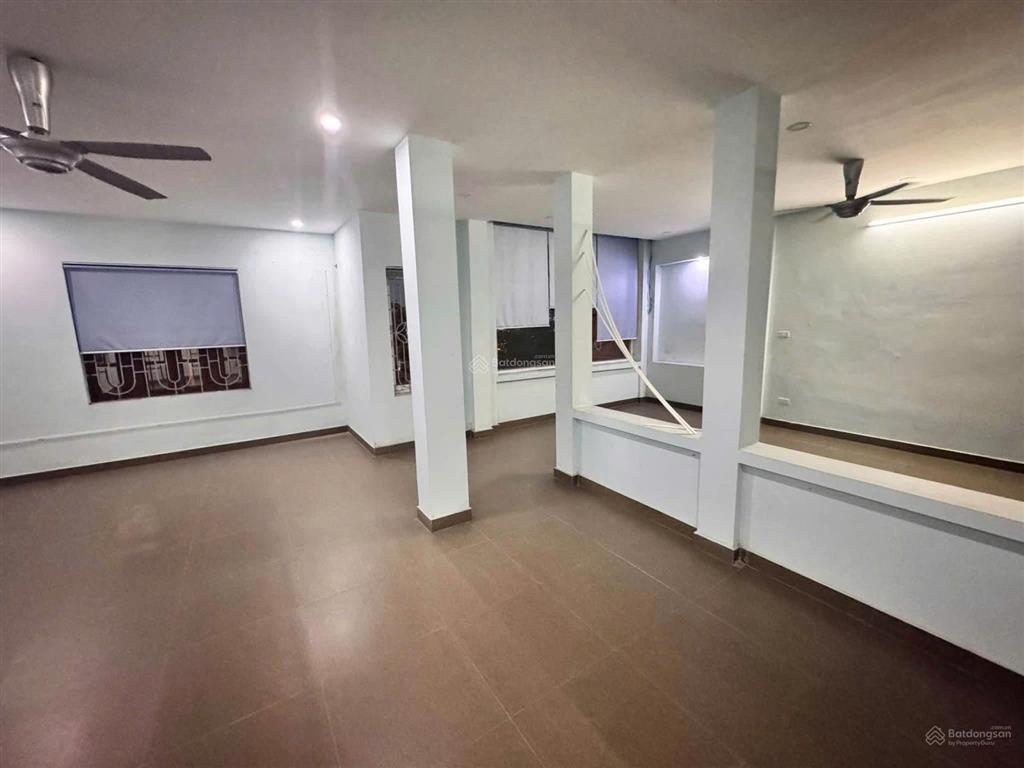 Cho thuê nhà 160m2 sàn5 tầngvũ chí thắng25 triệu