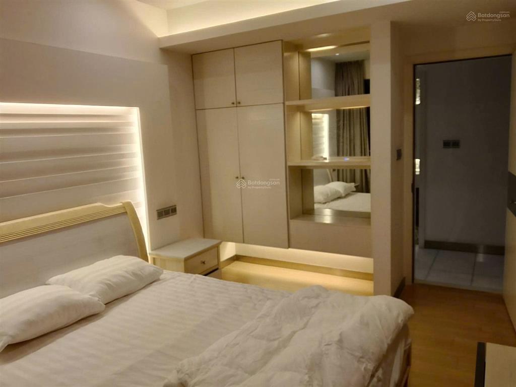 Cho thuê căn hộ cao cấp tại tòa lạc hồng khu vực parkson  siêu thị go  200m2  14 triệu