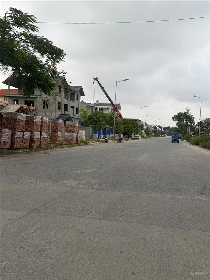 Bán đất tại dự án anh dũng 7, đường rộng 35m mà giá 4,536 tỷ, 162 m2, hướng tây bắc