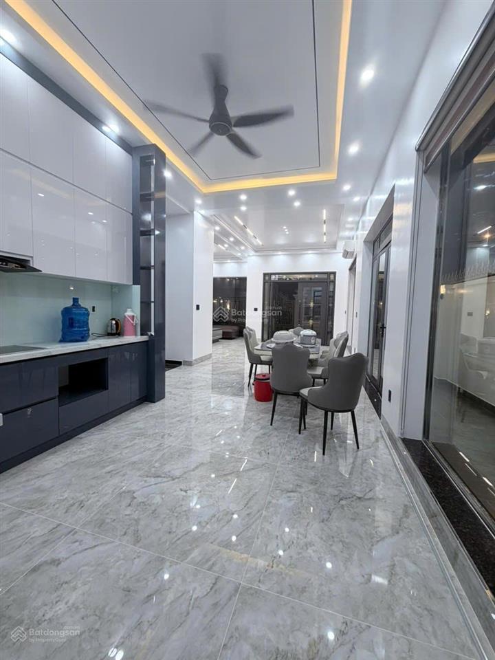 Bán biệt thự đẹp tại anh dũng 7, mê linh, 13,8 tỷ, 180m2, 4pn, 4wc, cách cầu rào 2  500m