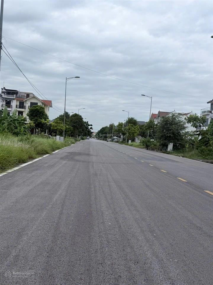 Bán biệt thự đẹp tại anh dũng 7, mê linh, 13,8 tỷ, 180m2, 4pn, 4wc, cách cầu rào 2  500m