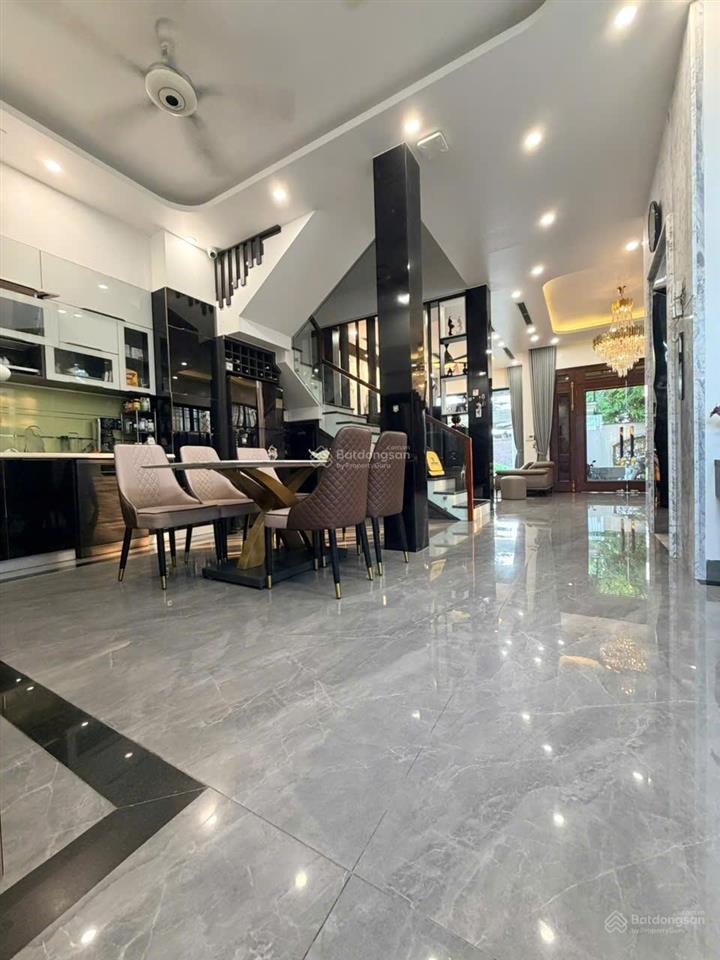 Biệt thự anh dũng 7, dt 180m, cách cầu rào 500m, có thang máy, nội thất đẹp, giá 12,8 tỷ