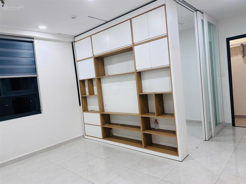 Cho thuê căn hộ saigon intela55m2 2 pn2 nhà vệ sinh