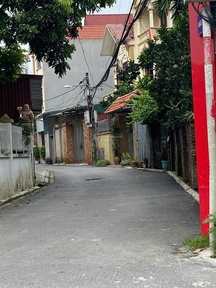 Bán đất 74m2 tại xã đa tốn, sẵn nhà c4 cho thuê, mặt tiền 4.3m, ngõ 3.9m, sát oceanpark