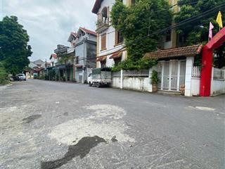 Bán đất 74m2 tại xã đa tốn, sẵn nhà c4 cho thuê, mặt tiền 4.3m, ngõ 3.9m, sát oceanpark