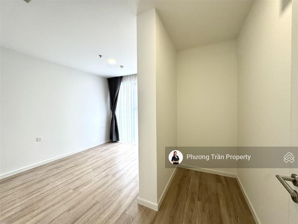 Urban green cho thuê căn hộ 3pn 2wc  nội thất cơ bản  full máy lạnh  sẵn pass xem nhà 24/7