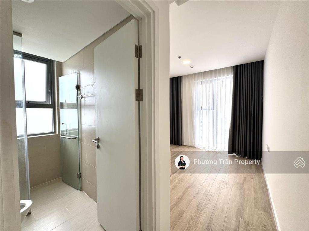 Urban green cho thuê căn hộ 3pn 2wc  nội thất cơ bản  full máy lạnh  sẵn pass xem nhà 24/7
