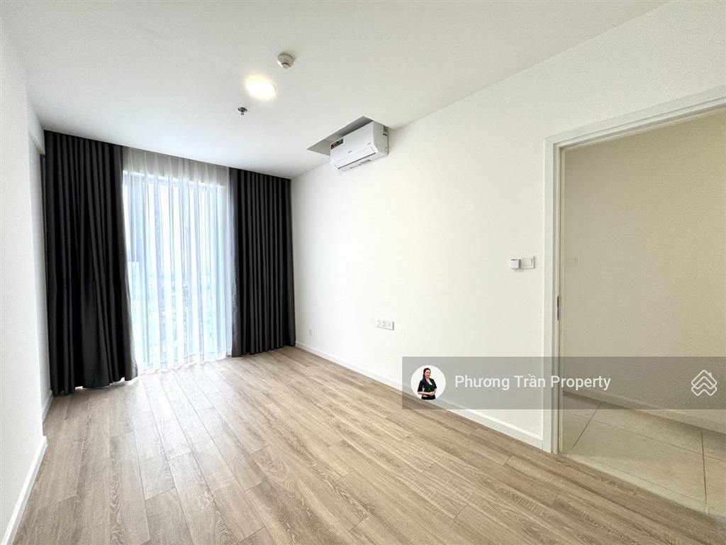 Urban green cho thuê căn hộ 3pn 2wc  nội thất cơ bản  full máy lạnh  sẵn pass xem nhà 24/7