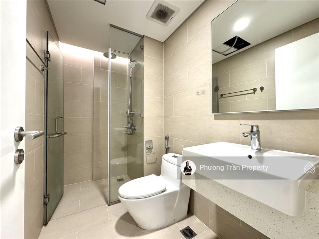 Urban green cho thuê căn hộ 3pn 2wc  nội thất cơ bản  full máy lạnh  sẵn pass xem nhà 24/7