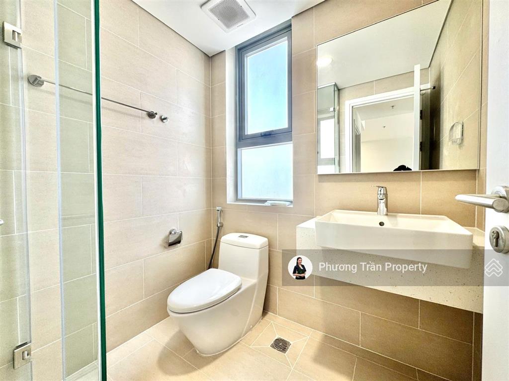 Urban green cho thuê căn góc 2pn 2wc  nội thất cơ bản  bàn giao mới tinh từ cdt