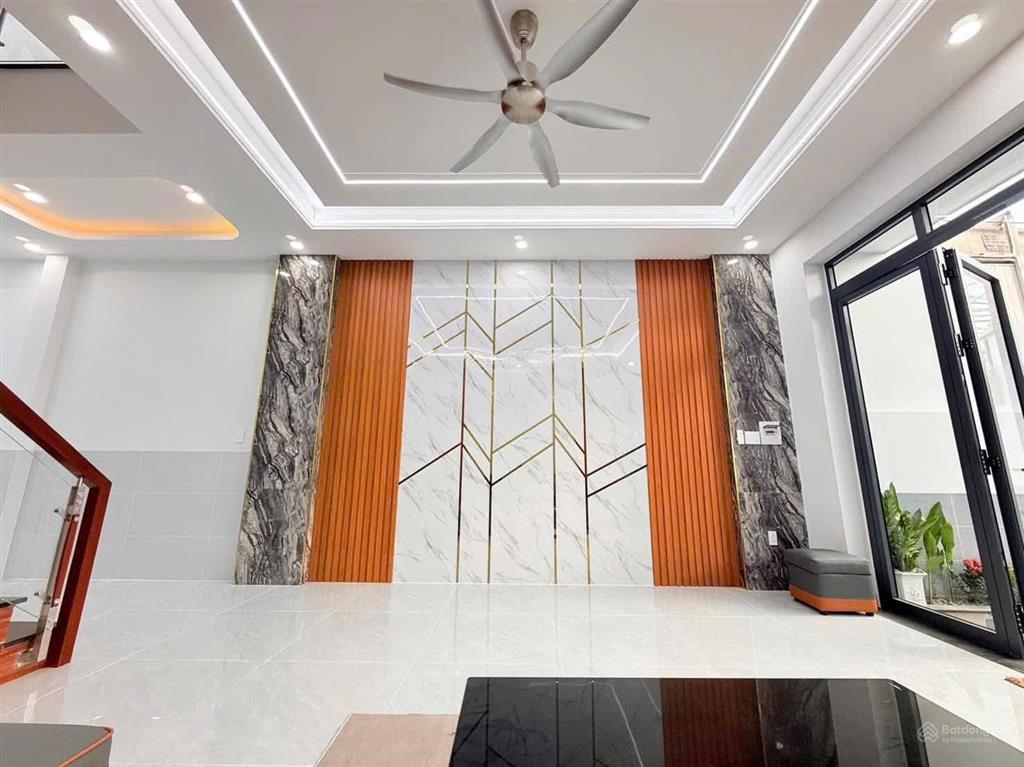 Bán nhà mới xây phường dĩ an,thành phố hồ chí minh,diện tích129m2,ngang 5m rộng thoáng,0918 631 ***